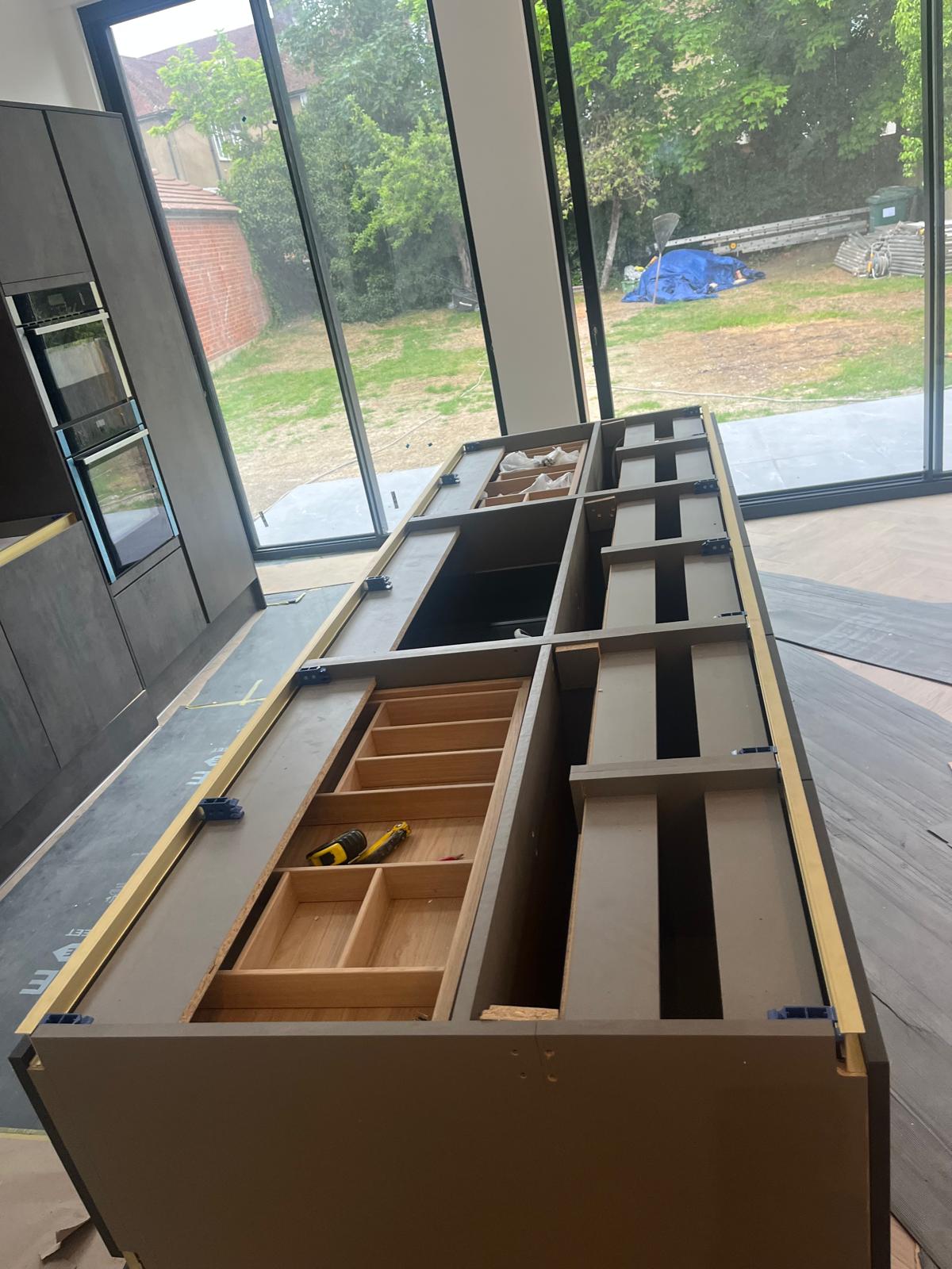 Calacata Nero 20mm project in Hendon